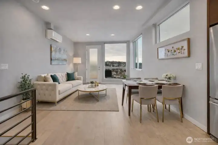 Main floor: virtual staged