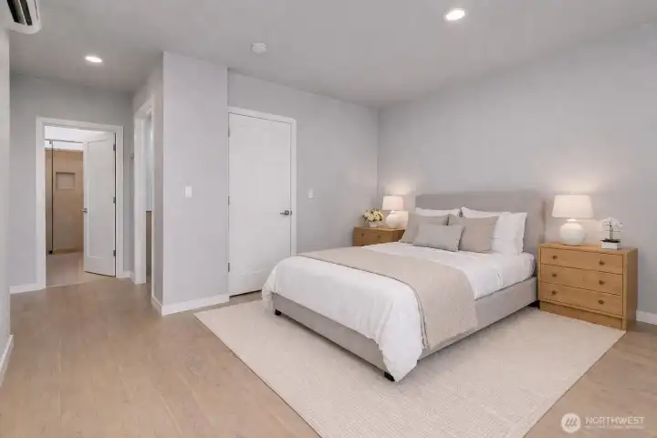 Primary bedroom: virtual staged