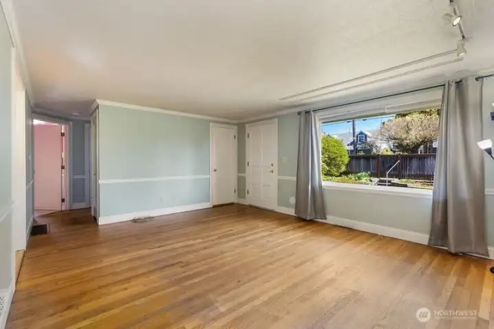 Another view of the living room.