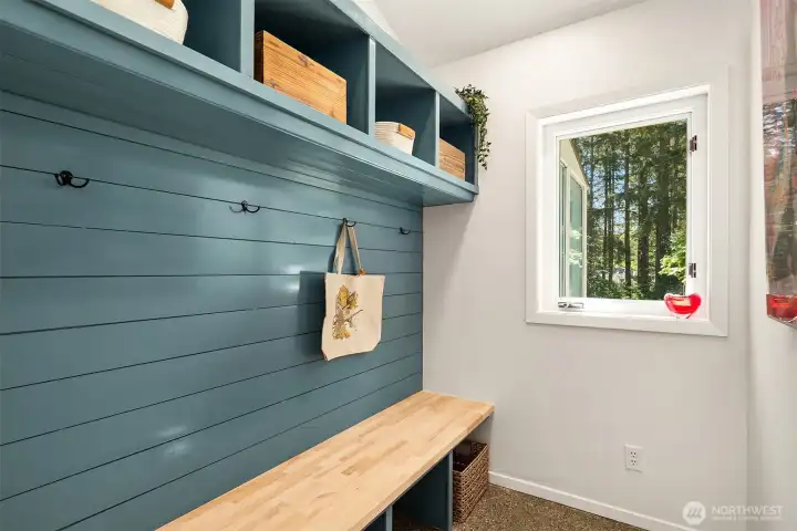 Mudroom, coming in from Garage