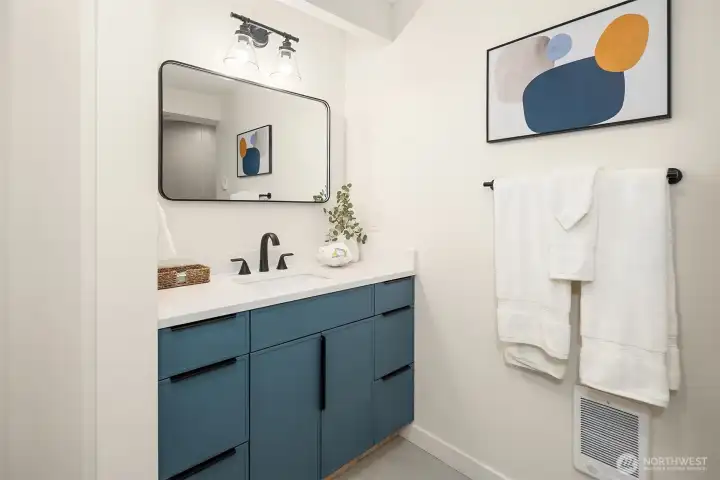 Lower Level Full Bath