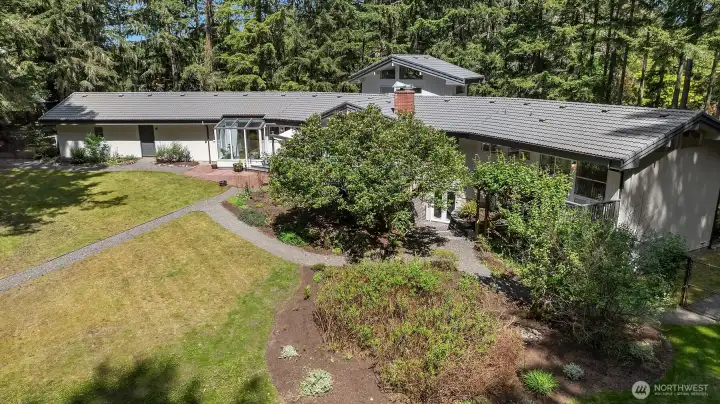 Back of the Home, Primary to the right