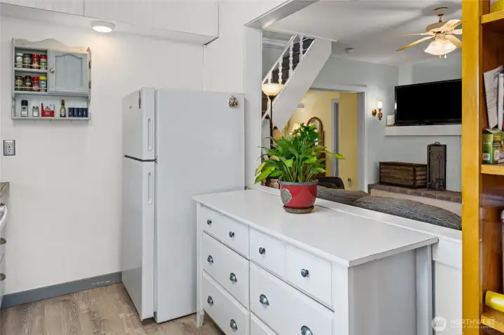 White Dresser will convey