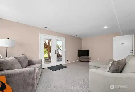 Down Stairs Familyroom