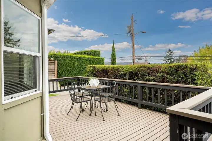 Main House ~ Front Deck