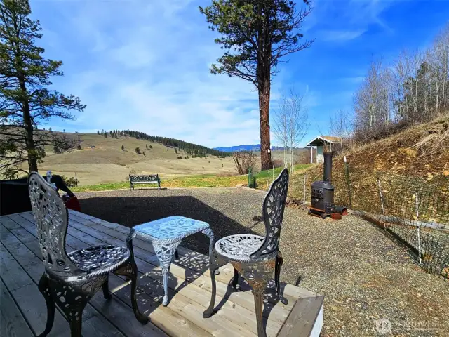 Back porch deck looking to the west