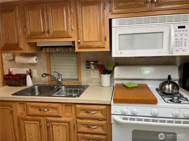 Full size appliances