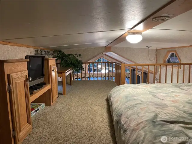 Plenty of room up here!
