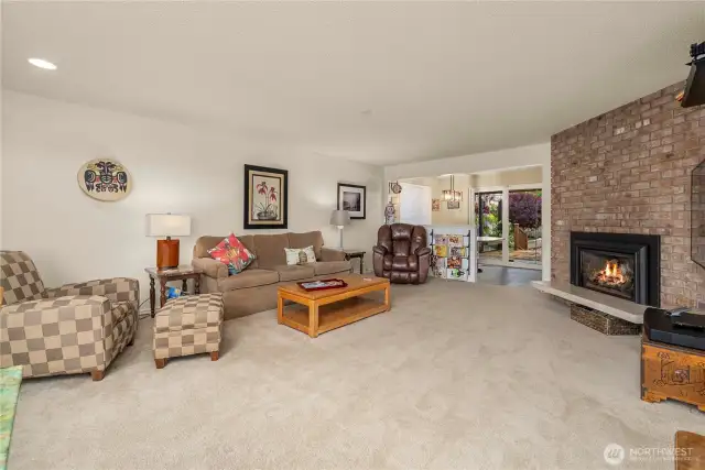 Huge Family Room with gas fireplace