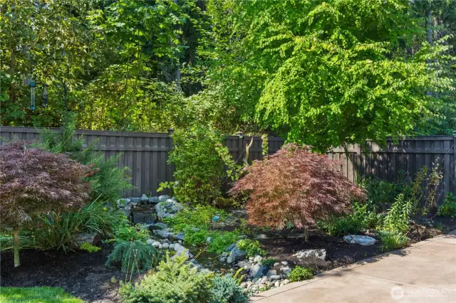 Gorgeous landscaping!