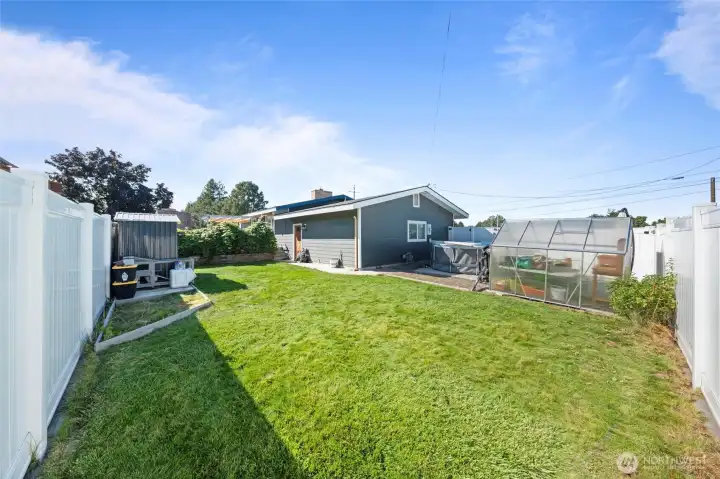 Fully fenced yard.