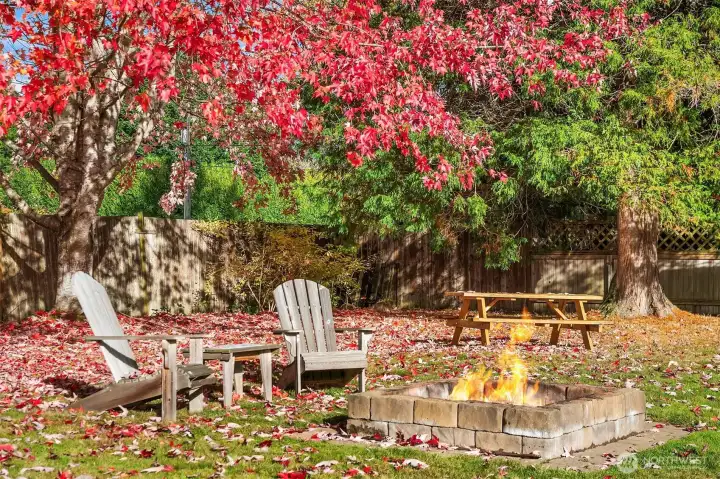 Stunning foliage surrounds the property