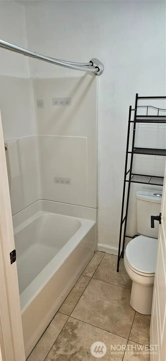 2nd floor bath