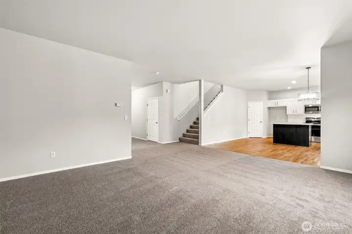 Great flowing floorplan.