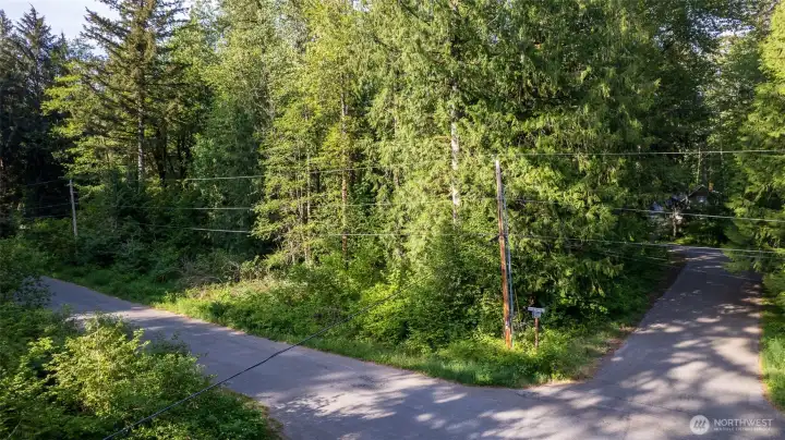 11,000+ sft lot at the corner of Glacier Springs Dr and Colleen Ct. 11,000+ sft lot at the corner of Glacier Springs Dr and Colleen Ct.