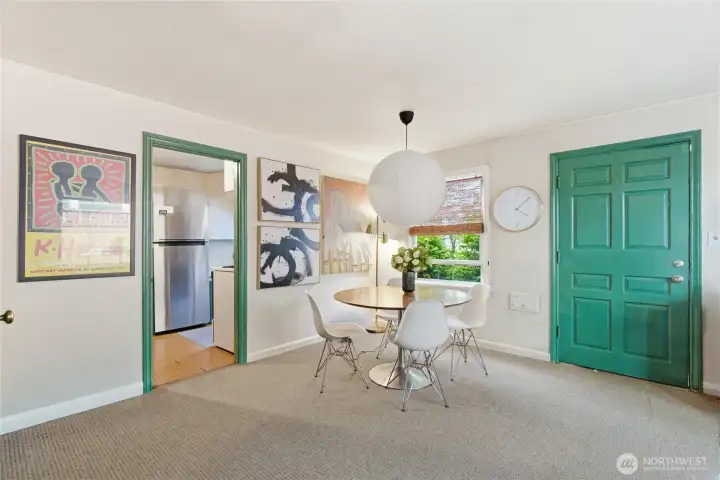 Dining Room (Lower unit)