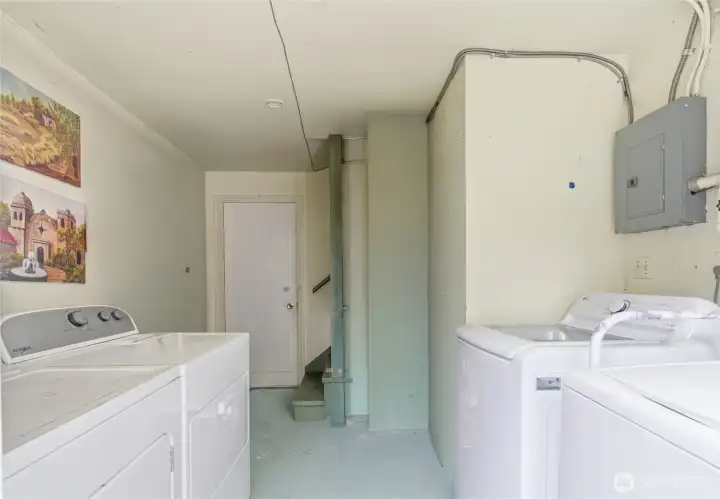 Shared Laundry