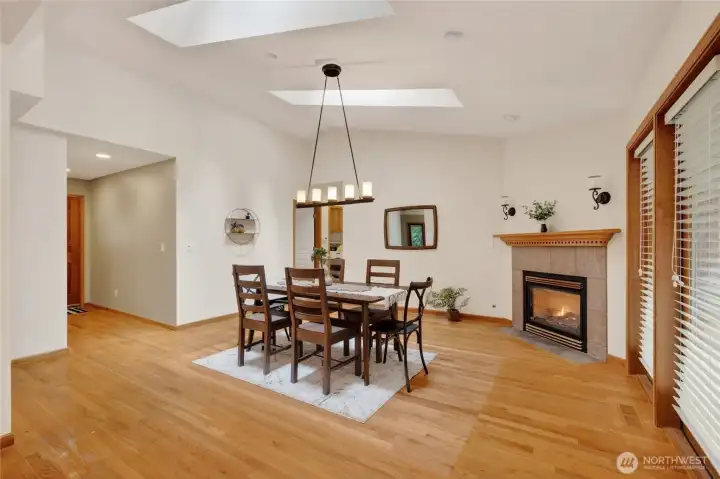 The formal dining room is in open to the entry, living room and kitchen.