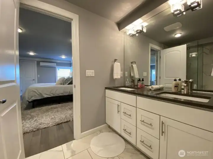 Unit A primary bath