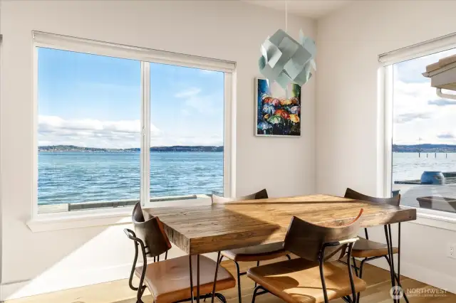 Dining with a view...it's a beautiful thing!
