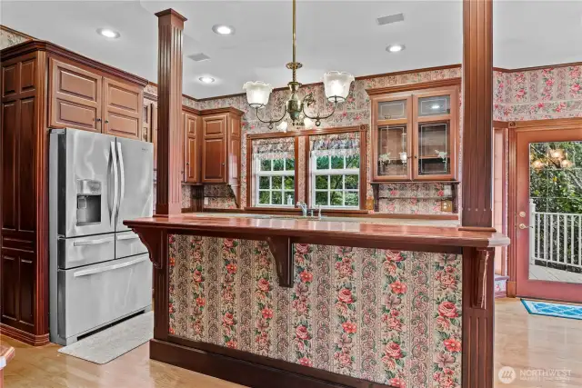 Solid wood Mahogany Cabinets