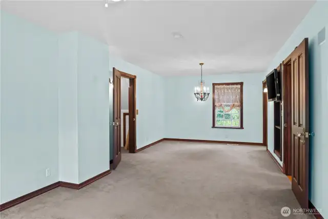 The second primary suite