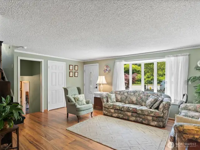 Sunny Living Room with Bay Window