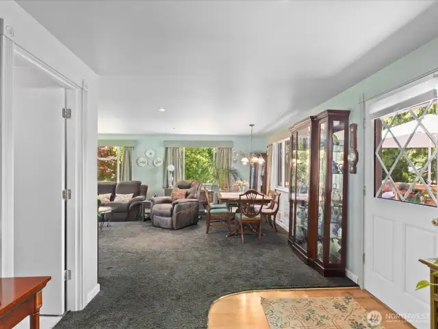 From Kitchen Leading to Large Bonus Room Addition & Door to Deck