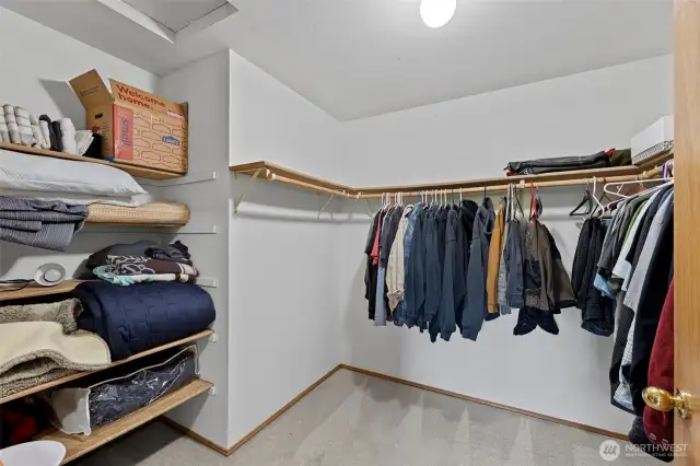 Giant Walk in Closet!
