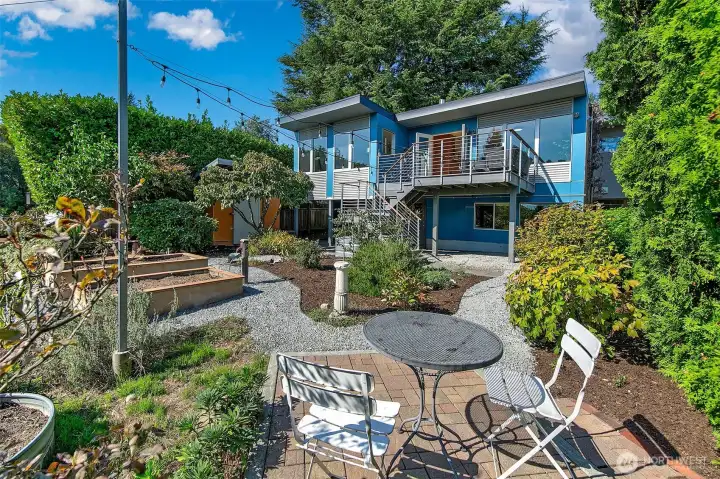 Looking back at this wonderful mid century Fremont beauty.