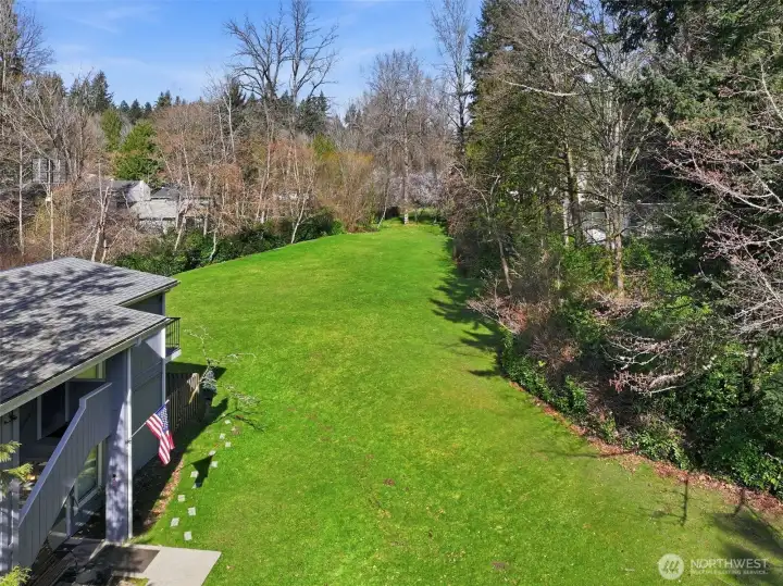 Expansive lawn area to enjoy