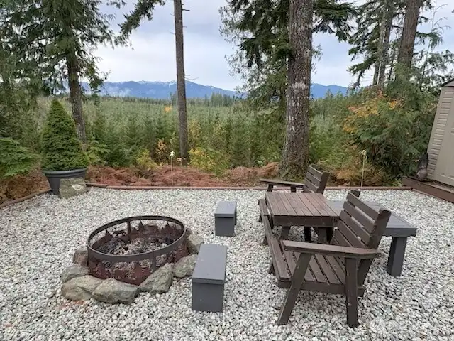 Beautiful views of the valley and mountains