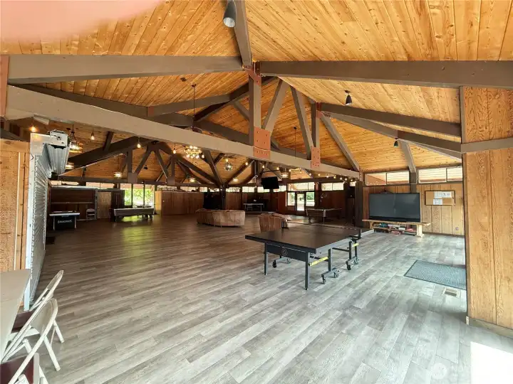 Pingpong in the clubhouse