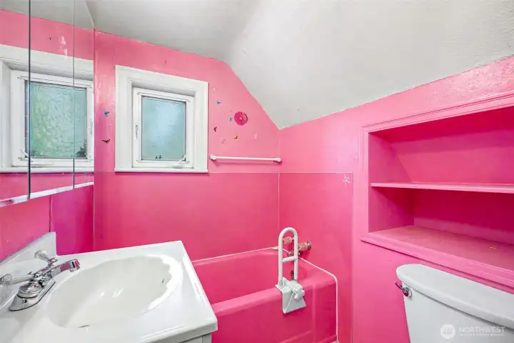 Upstairs bathroom.
