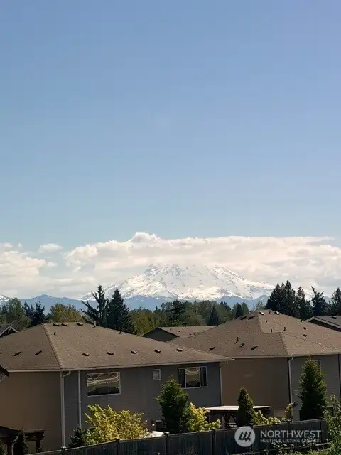 Mt Rainer view from upstairs primary bed and bath