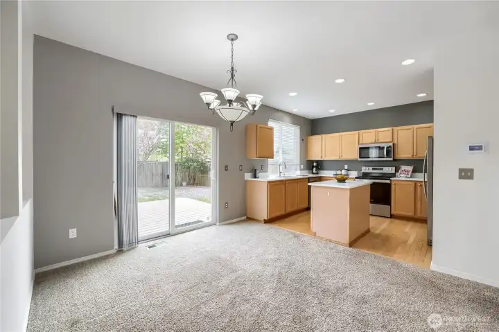 Great kitchen with big eating nook.