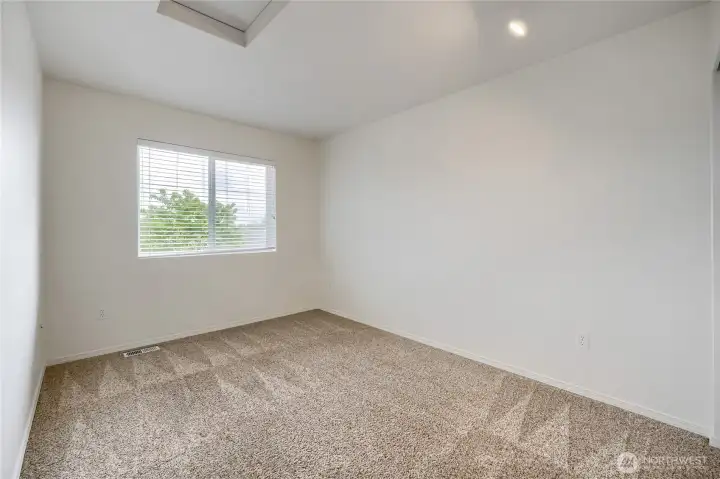 Secondary bedroom