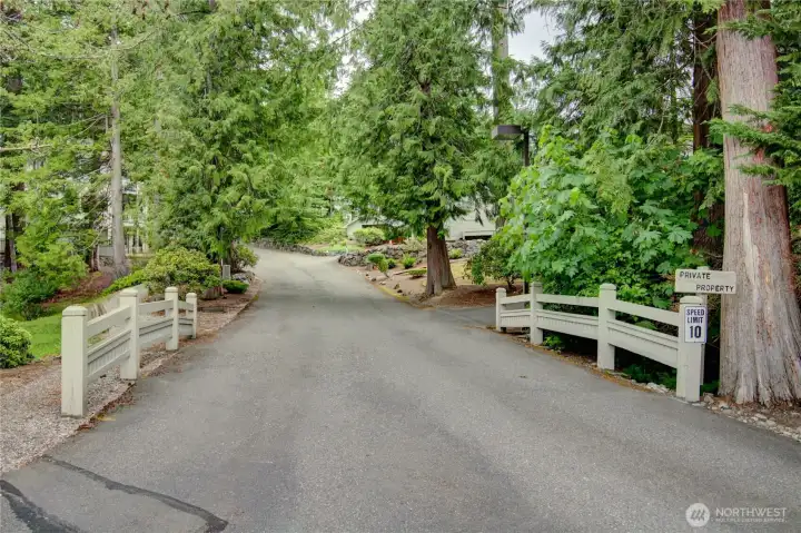 Deer Creek Entrance Area - only 20 units in the complex.