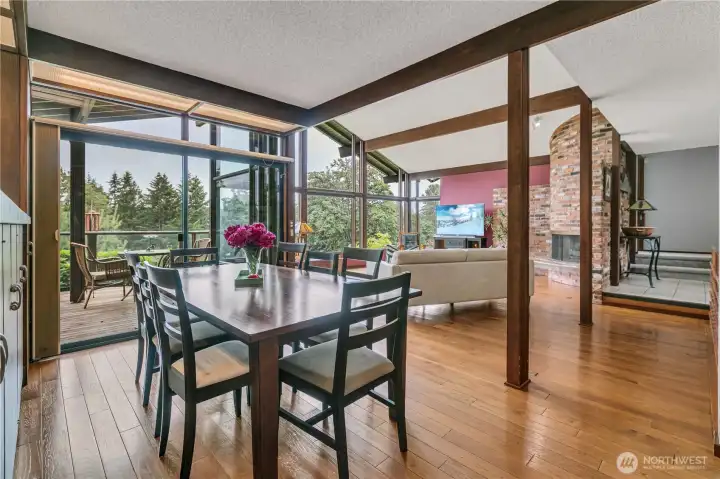 Dining room & back deck.