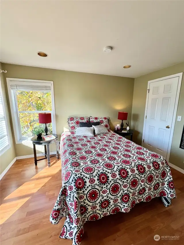 Primary bedroom also has a walk in closet.