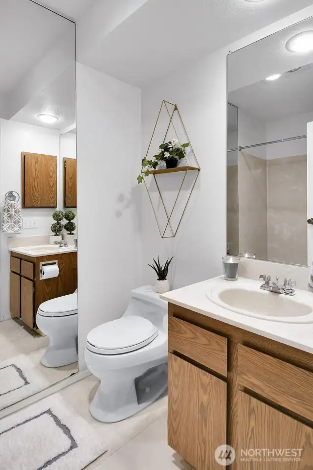 Full bath for the home's main bathroom.