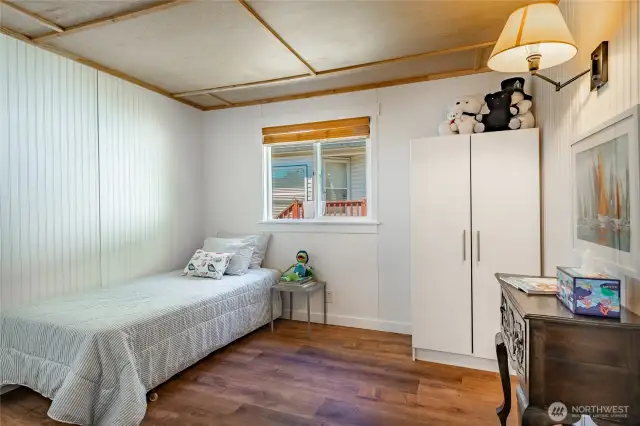 Second bedroom