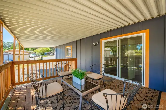 Great entertaining area