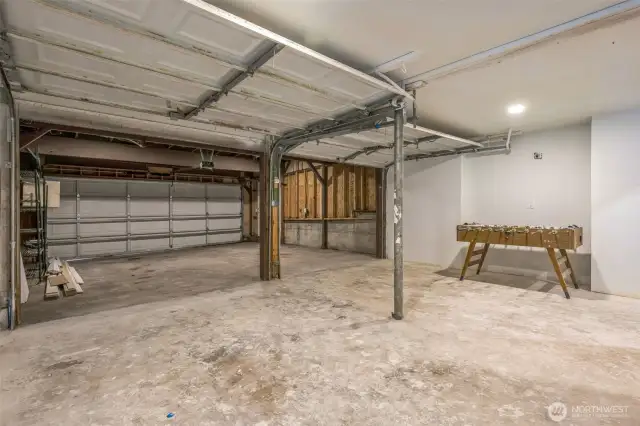 Garage/Shop