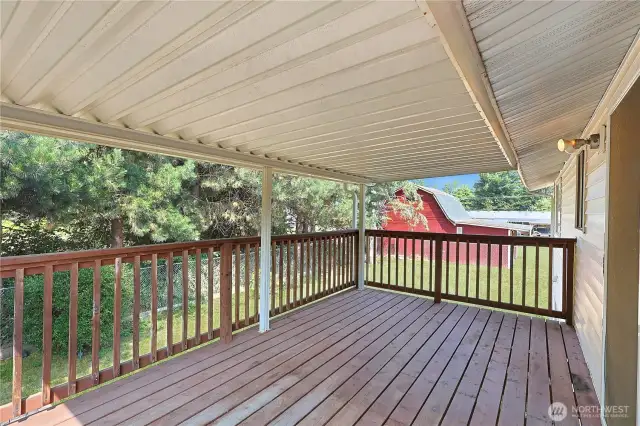 Area for entertaining or relaxing
