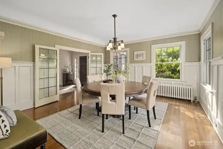 Meals for two or ten with a view of the lush backyard