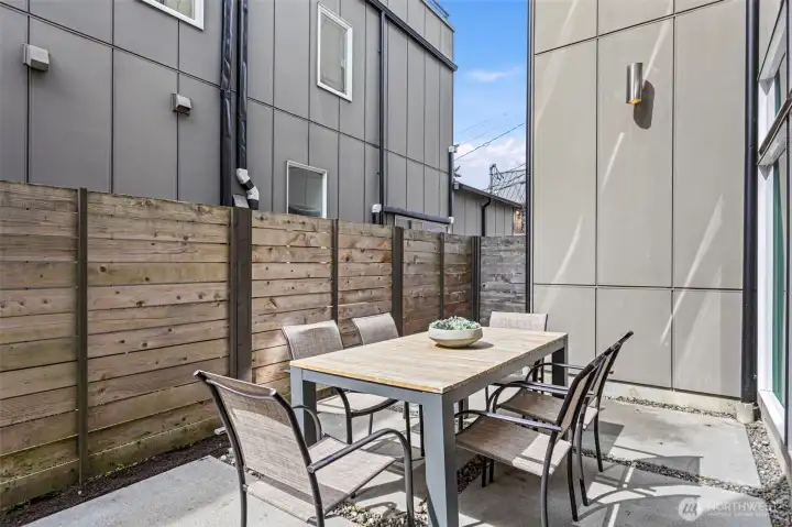 Main floor courtyard off dining room / kitchen