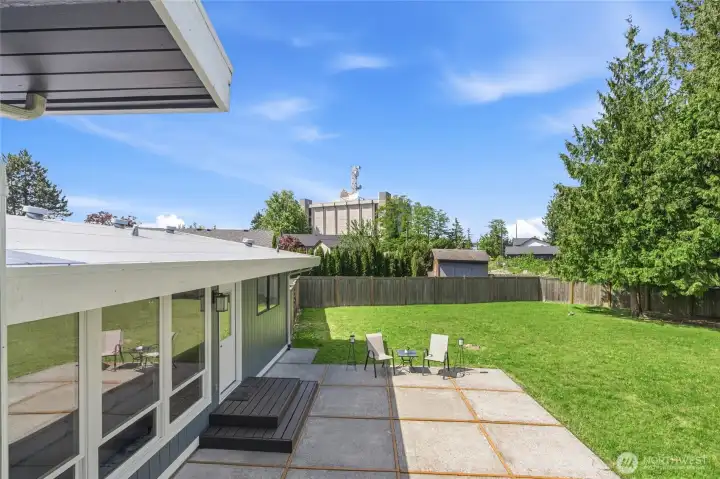 You will not be disappointed with this private back yard. You will not be disappointed with this private back yard.