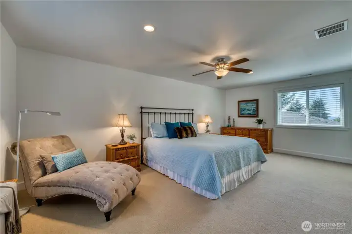 Second spacious bedroom with shared jack and jill bath.