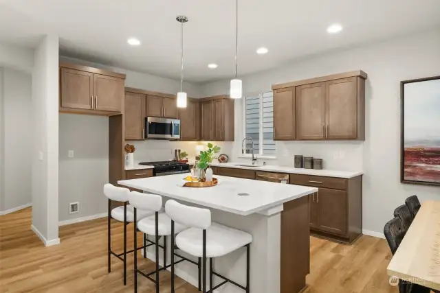 Quartz Counter with Island Kitchen